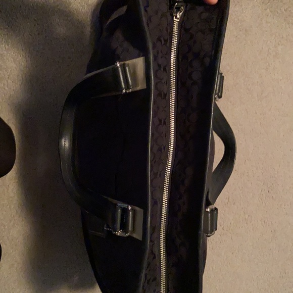 Coach black zipper tote bag - Picture 3 of 4